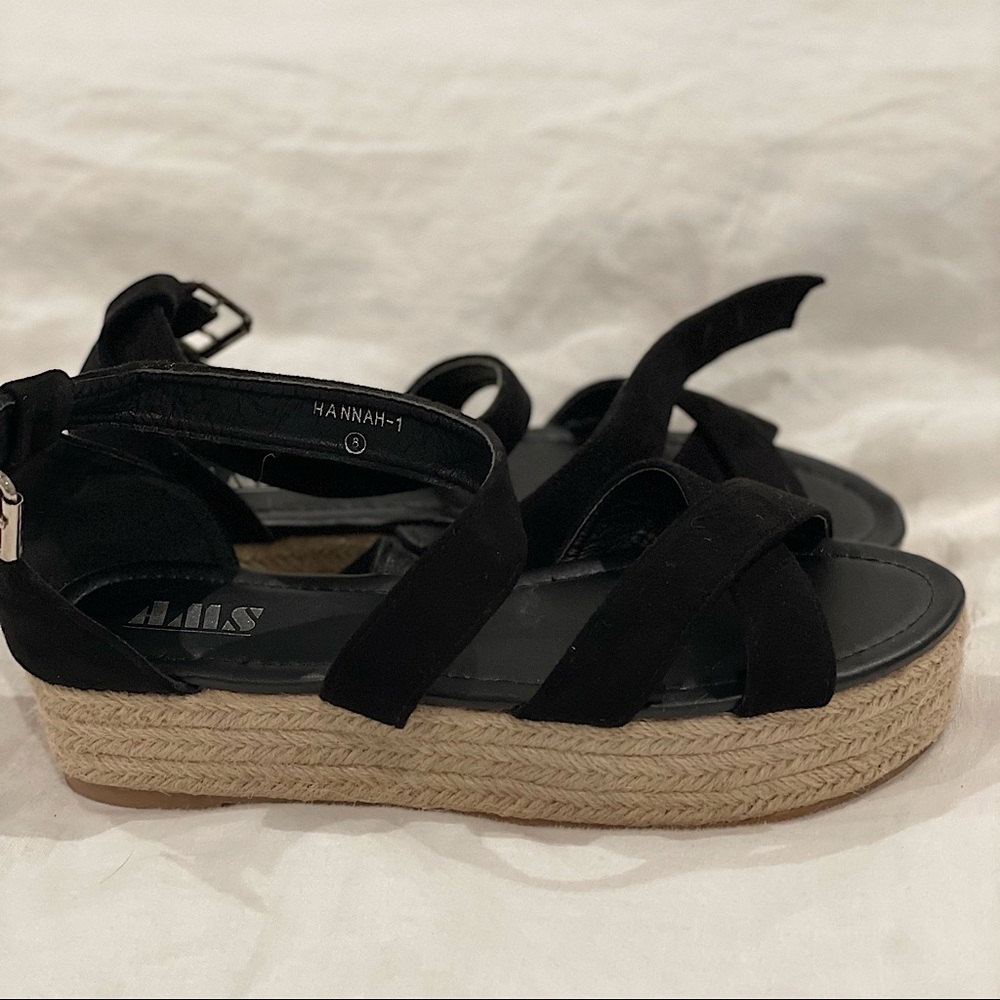 Strappy criss cross espadrille sandal